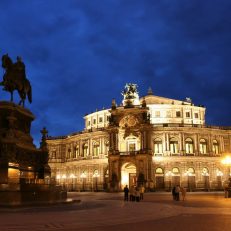 Sehenswürdigkeiten – Semperoper